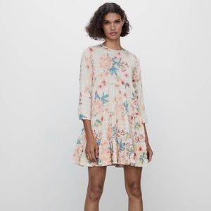 ZARA - EUC WOMEN’S FLORAL PRINT DRESS - SIZE XS